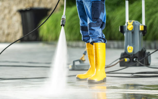 Best Deck Pressure Washing  in , KS